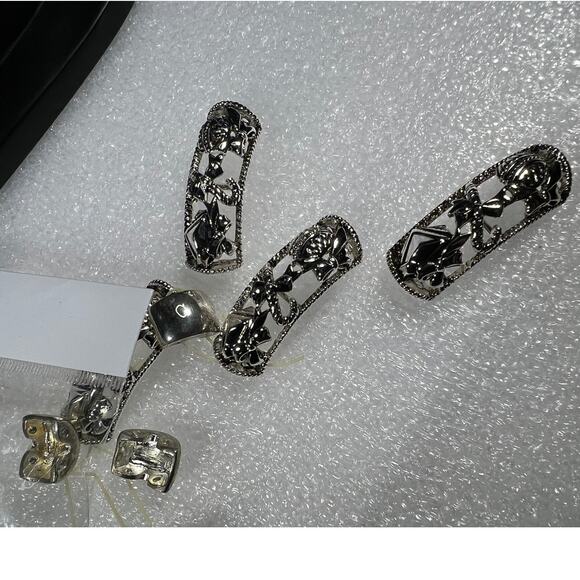 Beautiful Christmas Holiday BROKEN Bracelet Jewelry Beads Deadstock Loose BEADS - Picture 3 of 13